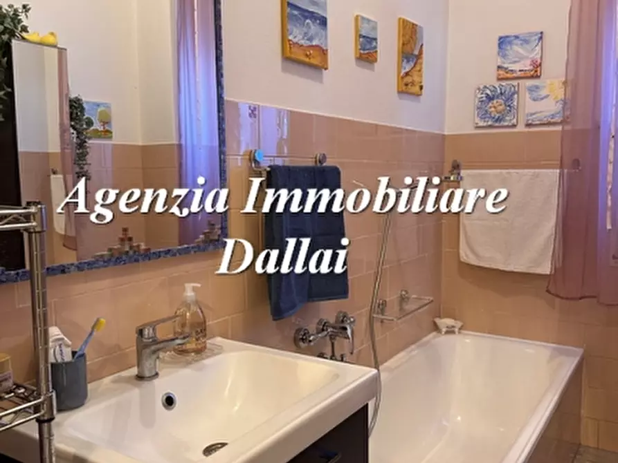 Immagine 25 di Appartamento in vendita  a Pontassieve