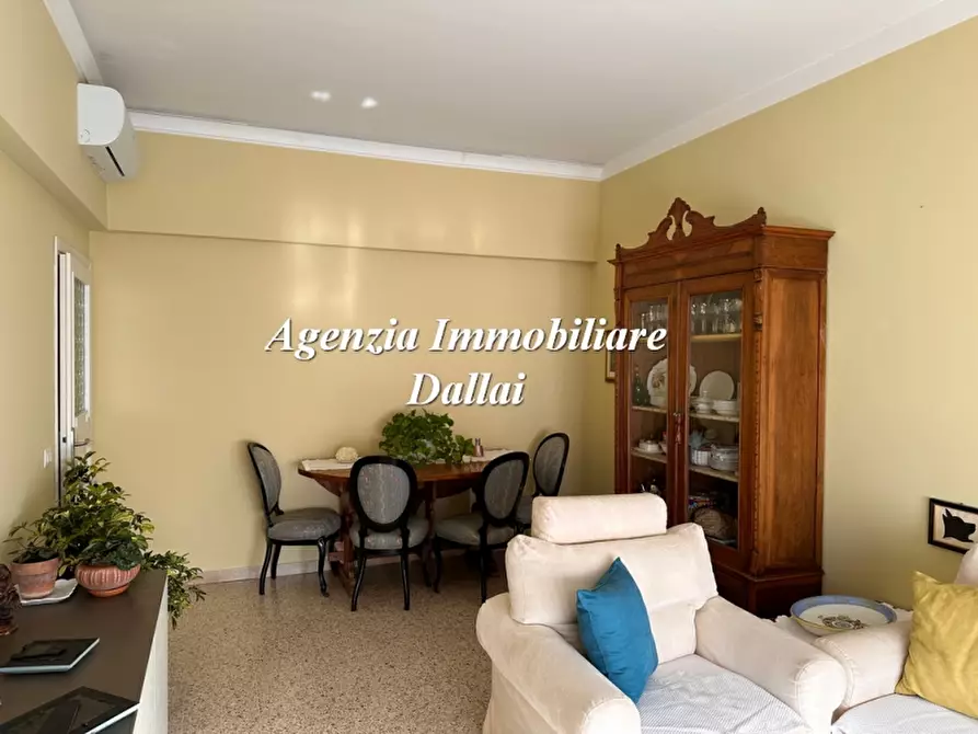 Immagine 12 di Appartamento in vendita  a Pontassieve