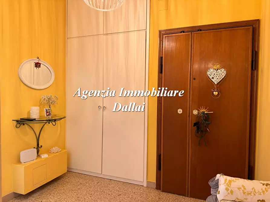 Immagine 13 di Appartamento in vendita  a Pontassieve