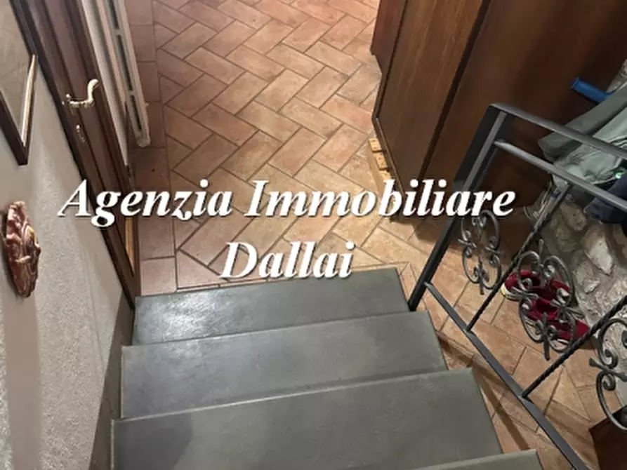 Immagine 18 di Casa colonica in vendita  a Barberino Di Mugello