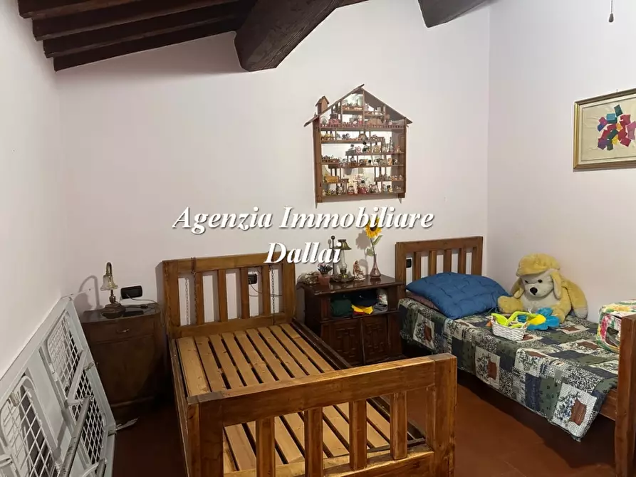 Immagine 22 di Casa colonica in vendita  a Barberino Di Mugello