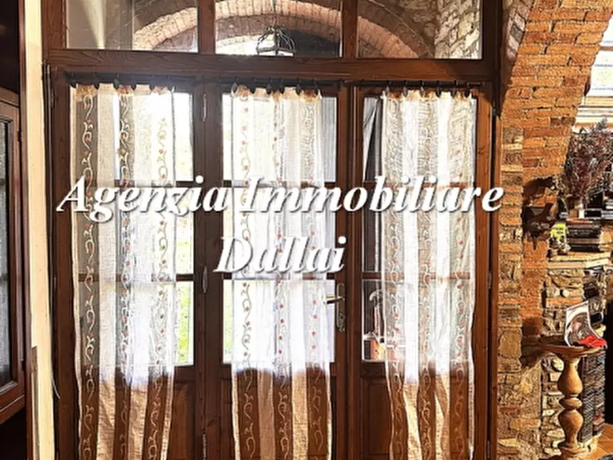Immagine 6 di Casa colonica in vendita  a Barberino Di Mugello