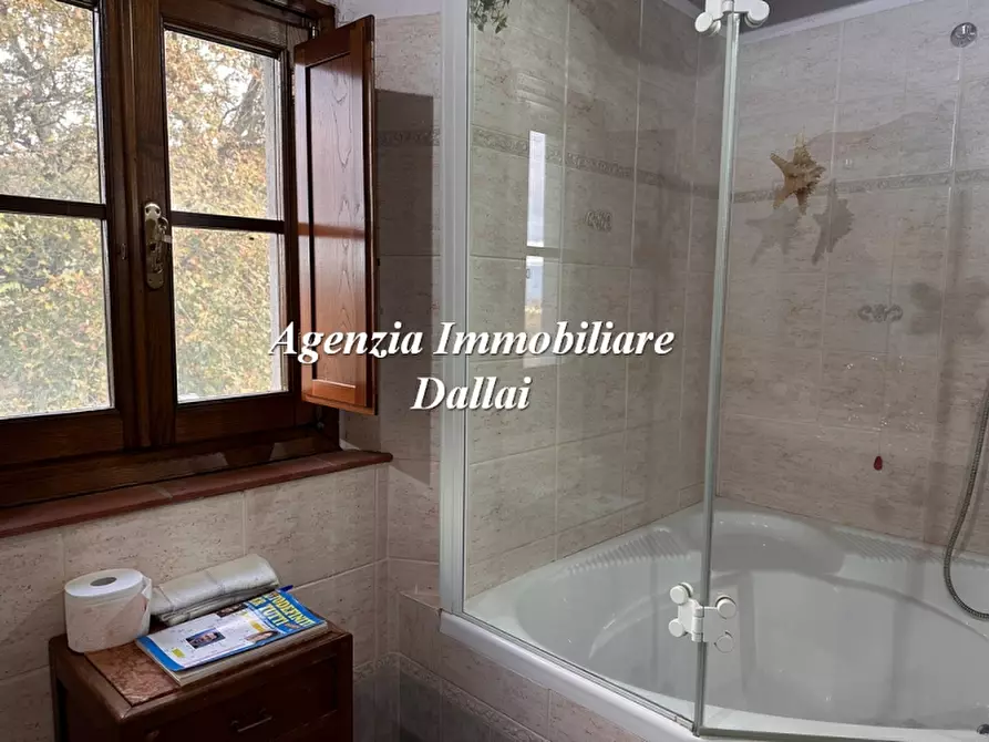 Immagine 26 di Casa colonica in vendita  a Barberino Di Mugello