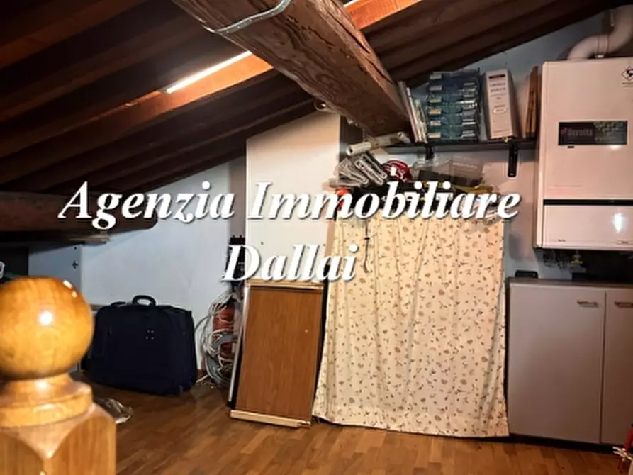 Immagine 38 di Casa colonica in vendita  a Barberino Di Mugello