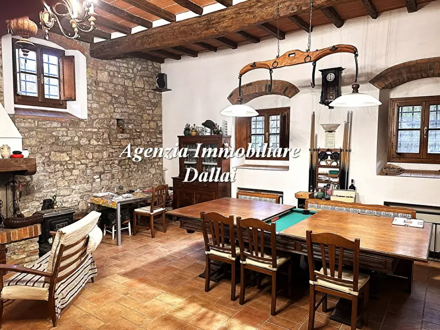 Immagine 7 di Casa colonica in vendita  a Barberino Di Mugello