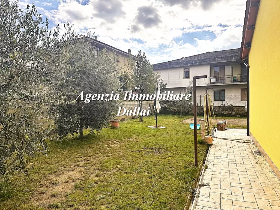 Immagine 16 di Villa in vendita  a Scarperia E San Piero