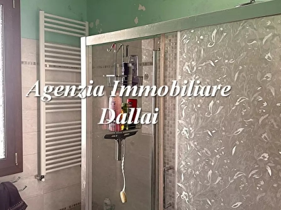Immagine 32 di Villa in vendita  a Scarperia E San Piero
