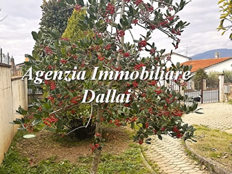 Immagine 35 di Villa in vendita  a Scarperia E San Piero