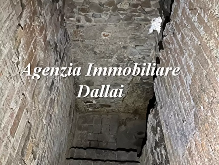 Immagine 35 di Terratetto in vendita  a Scarperia E San Piero