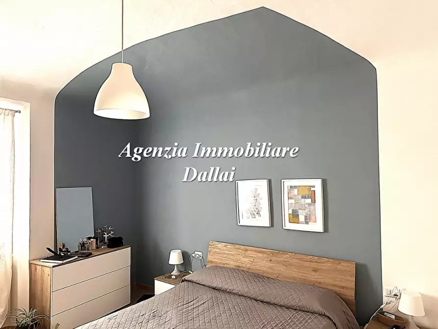 Immagine 10 di Appartamento in vendita  a Borgo San Lorenzo