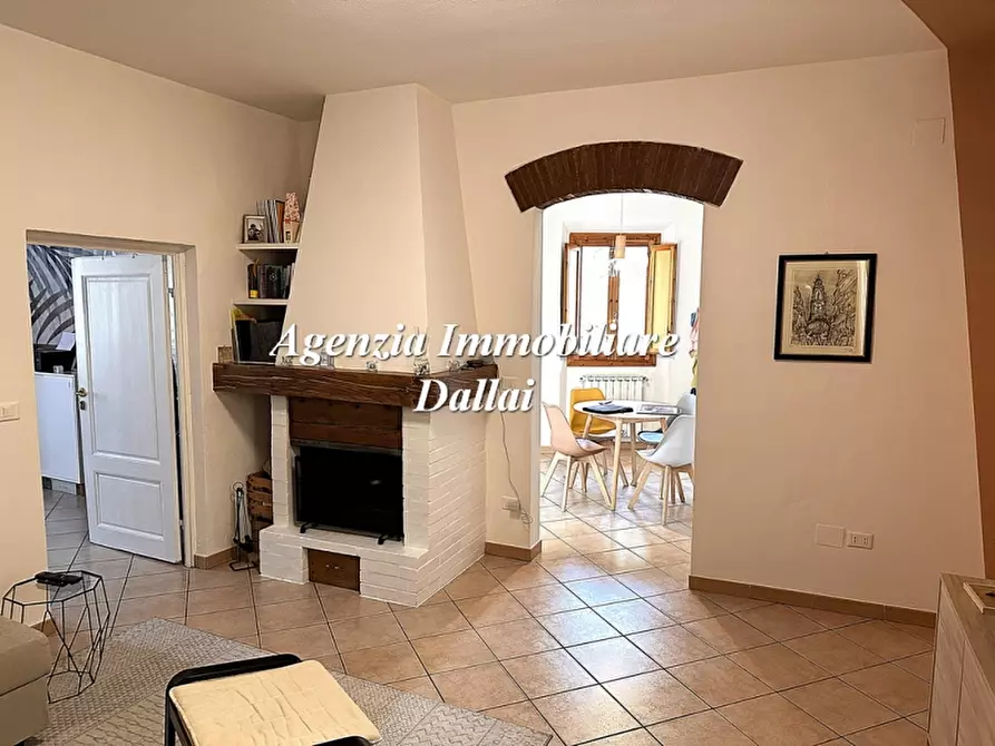 Immagine 23 di Appartamento in vendita  a Borgo San Lorenzo