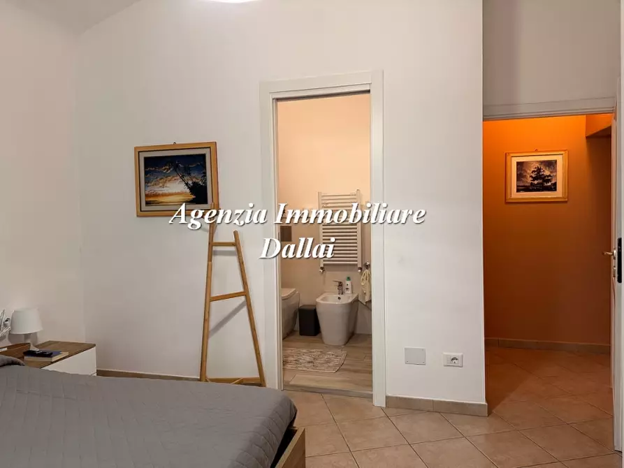 Immagine 31 di Appartamento in vendita  a Borgo San Lorenzo