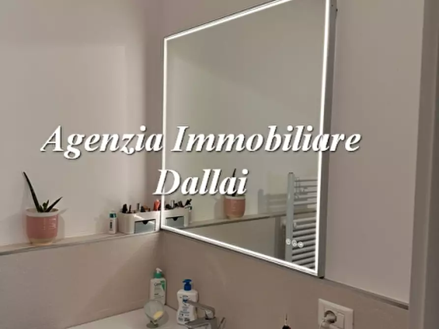 Immagine 32 di Appartamento in vendita  a Borgo San Lorenzo