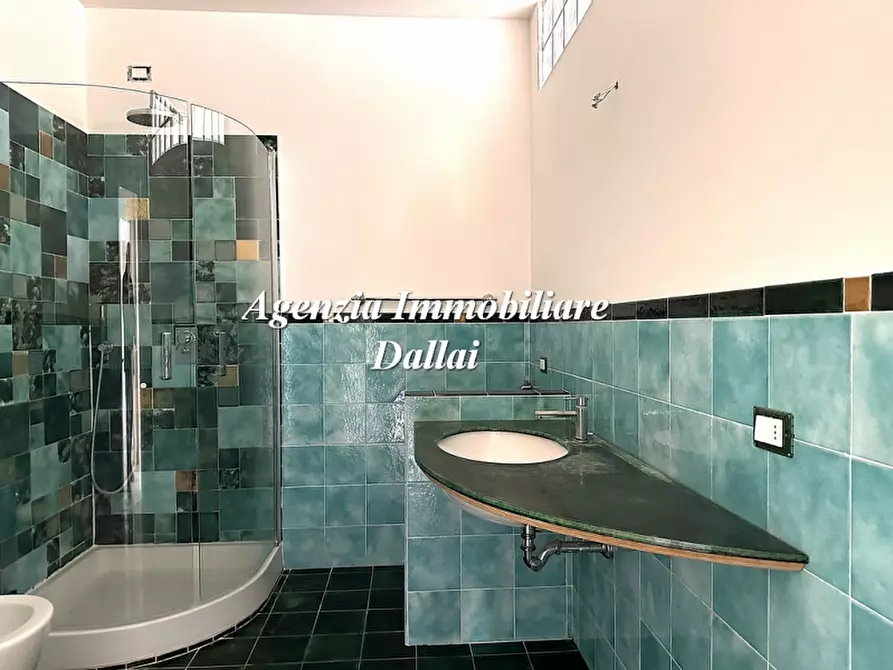 Immagine 26 di Villa in vendita  a Scarperia E San Piero