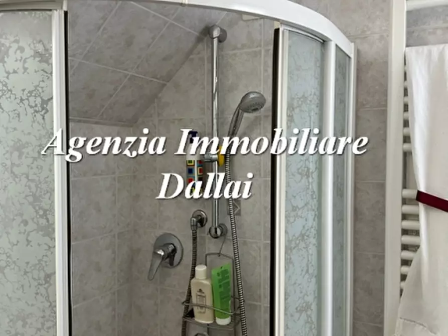 Immagine 23 di Terratetto in vendita  a Borgo San Lorenzo