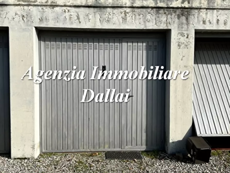 Immagine 36 di Terratetto in vendita  a Borgo San Lorenzo