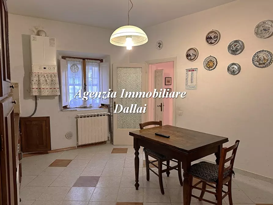 Immagine 10 di Appartamento in vendita  a Scarperia E San Piero