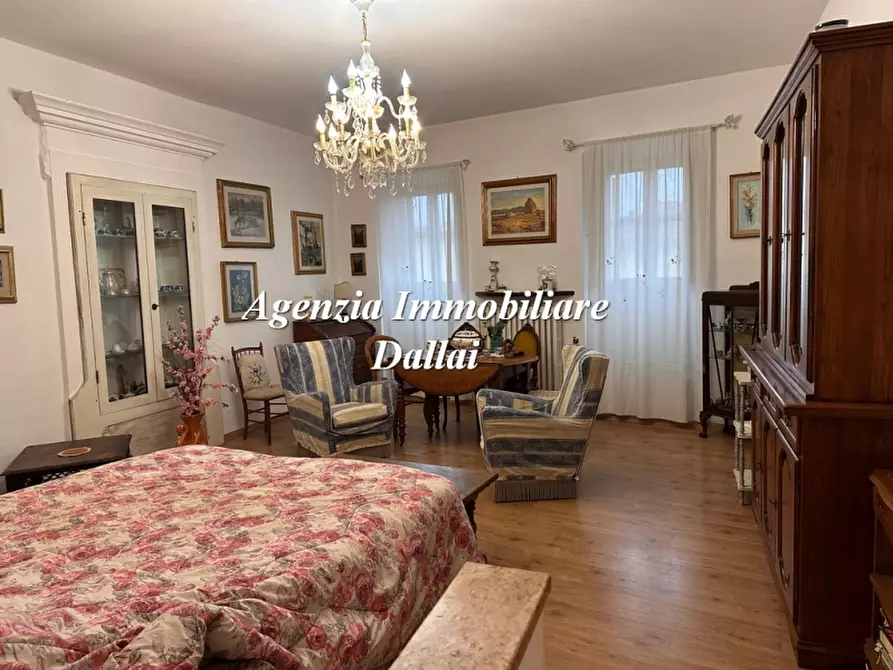 Immagine 3 di Appartamento in vendita  a Scarperia E San Piero