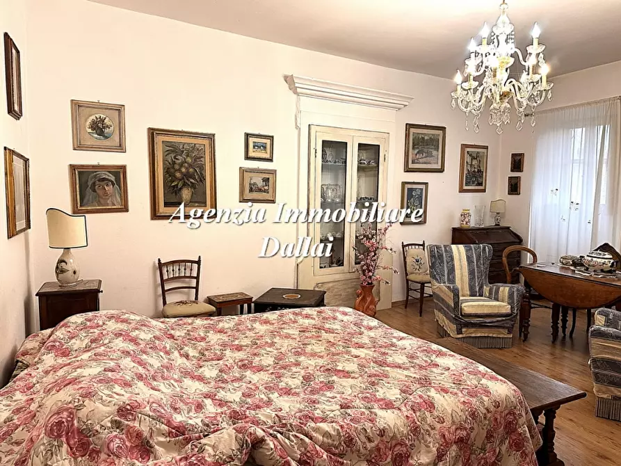 Immagine 2 di Appartamento in vendita  a Scarperia E San Piero