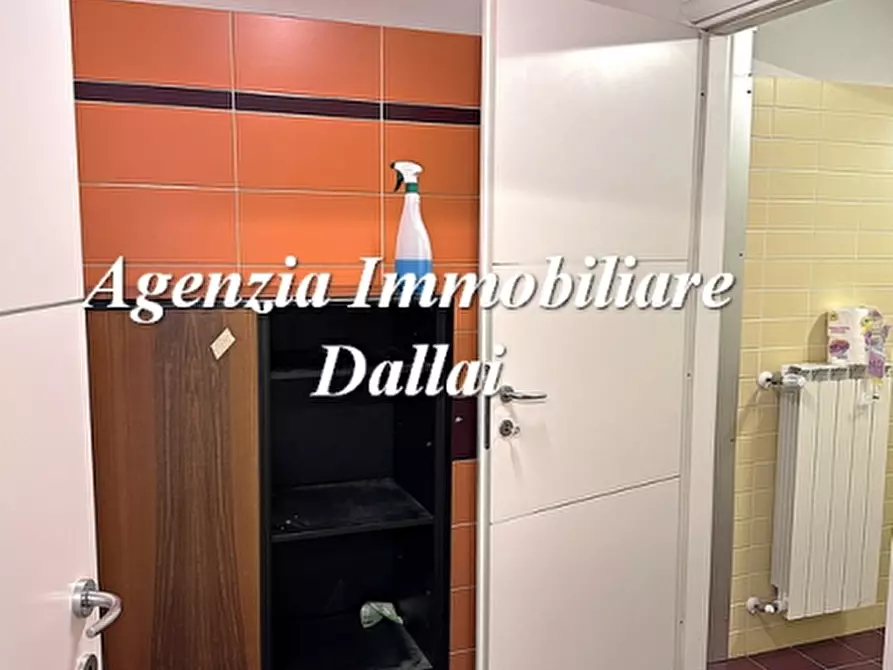 Immagine 7 di Ufficio in affitto  in Via Ilaria Alpi a Scarperia E San Piero