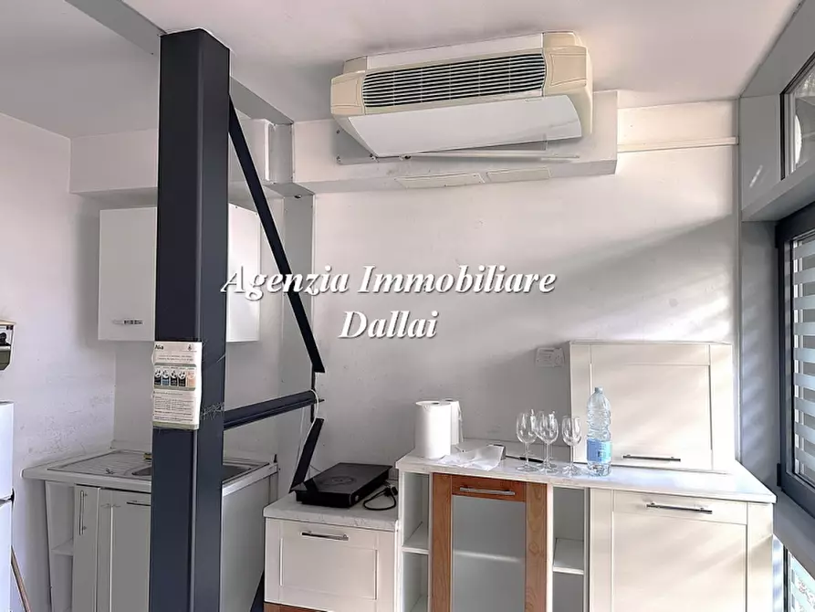 Immagine 12 di Ufficio in affitto  in Via Ilaria Alpi a Scarperia E San Piero