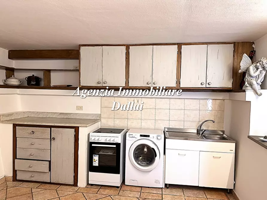 Immagine 9 di Monolocale in affitto  a Scarperia E San Piero