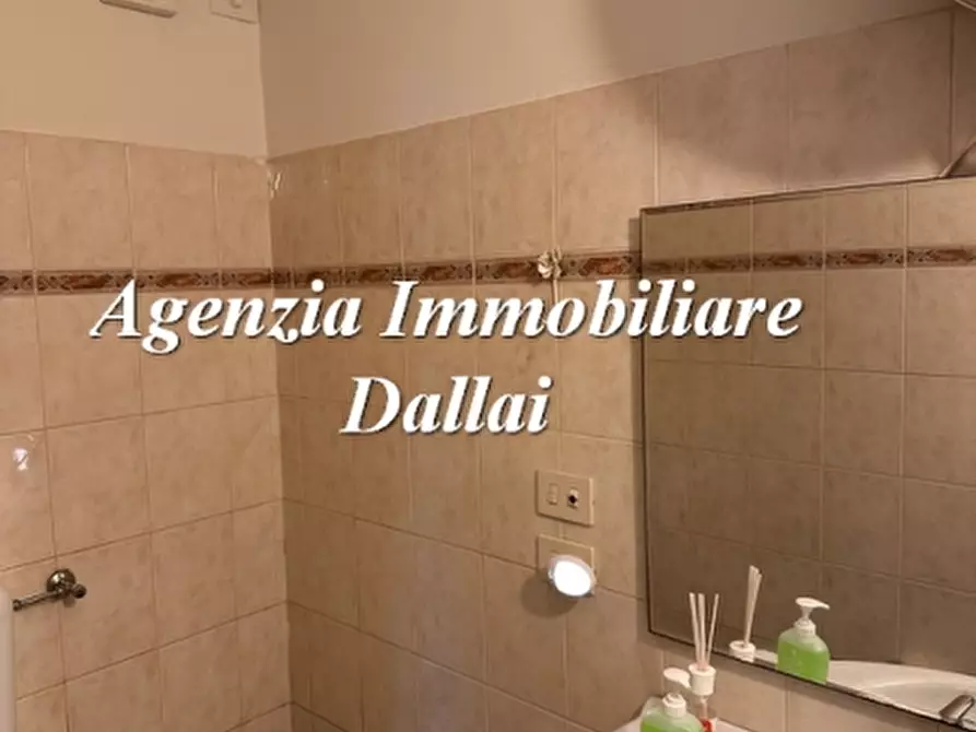 Immagine 16 di Monolocale in affitto  a Scarperia E San Piero