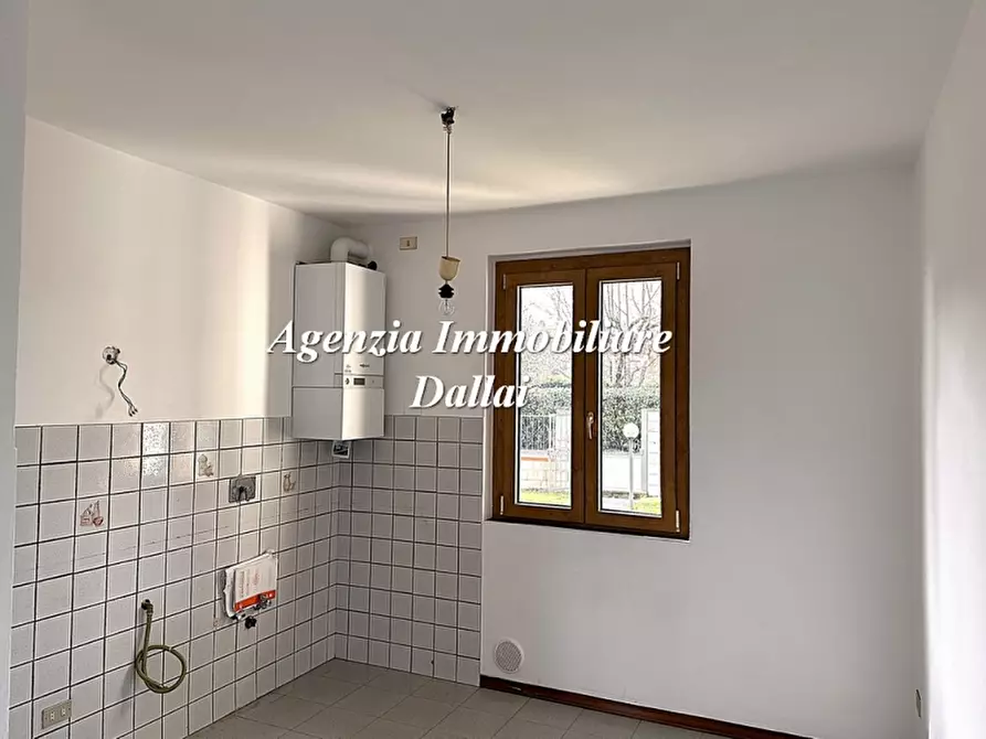 Immagine 10 di Terratetto in vendita  a Scarperia E San Piero