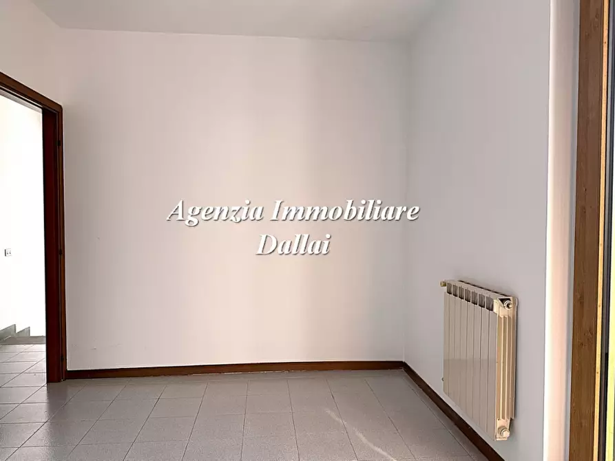 Immagine 21 di Terratetto in vendita  a Scarperia E San Piero