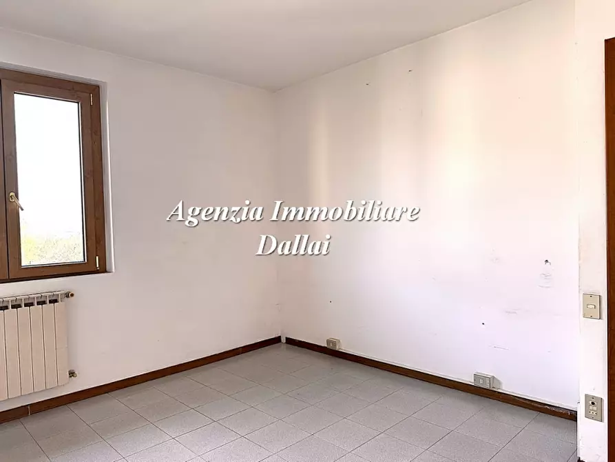 Immagine 23 di Terratetto in vendita  a Scarperia E San Piero