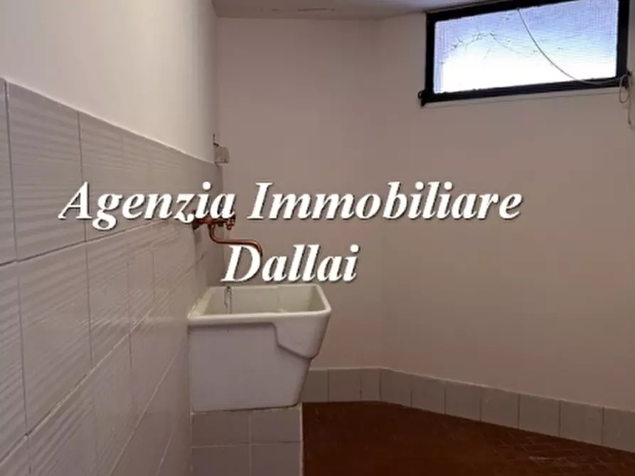 Immagine 28 di Terratetto in vendita  a Scarperia E San Piero