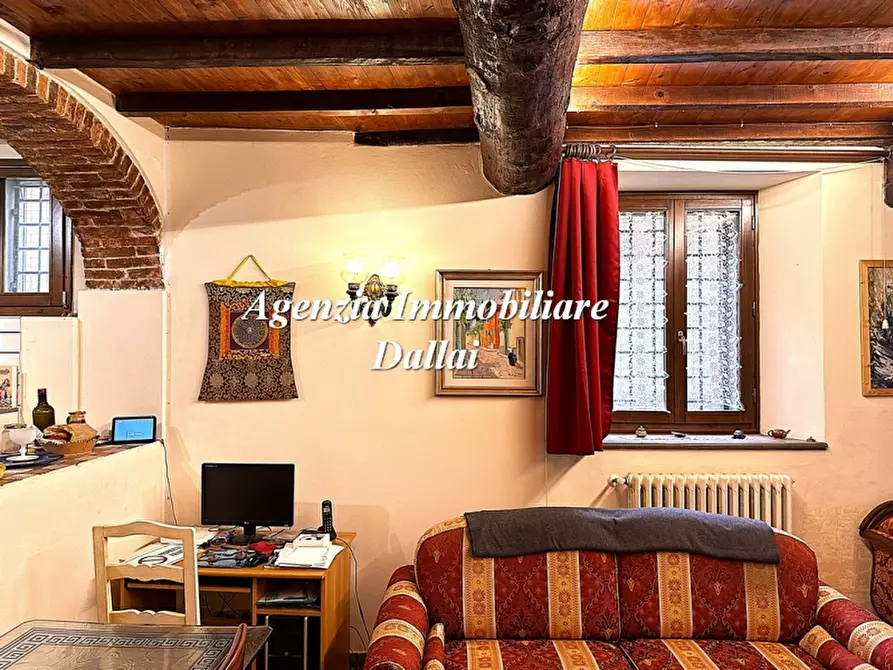 Immagine 4 di Casa colonica in vendita  in Loc. La Luna Novoli a Scarperia E San Piero