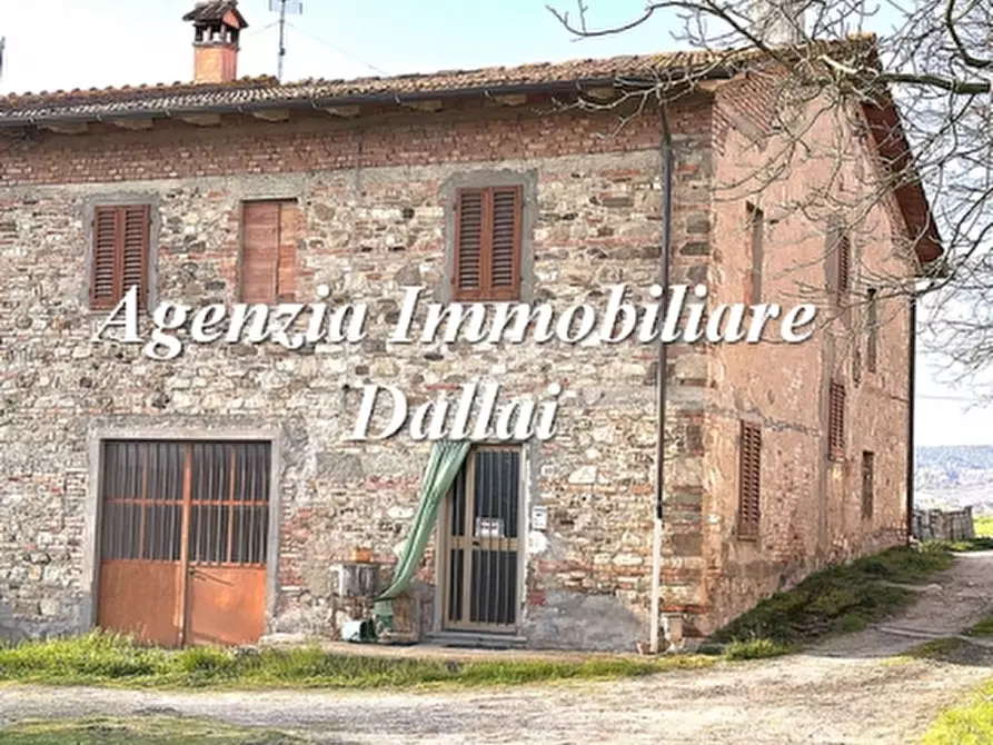 Immagine 2 di Casa colonica in vendita  a Barberino Di Mugello