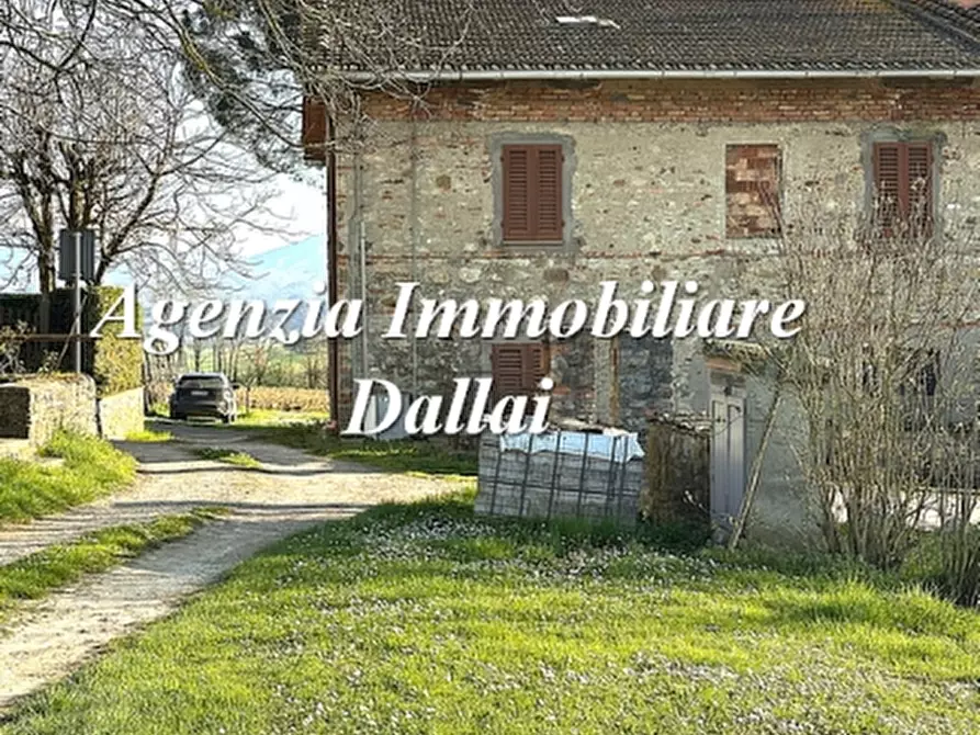 Immagine 8 di Casa colonica in vendita  a Barberino Di Mugello