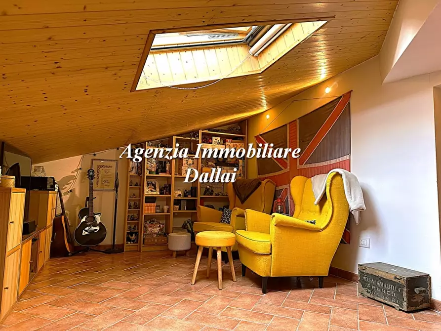 Immagine 25 di Rustico / casale in vendita  a Barberino Di Mugello