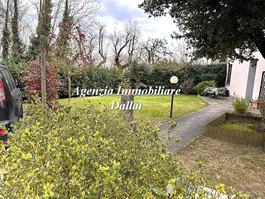 Immagine 28 di Rustico / casale in vendita  a Barberino Di Mugello