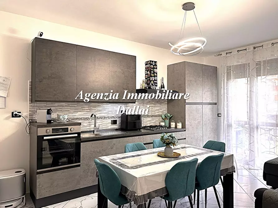 Immagine 2 di Appartamento in vendita  a Scarperia E San Piero