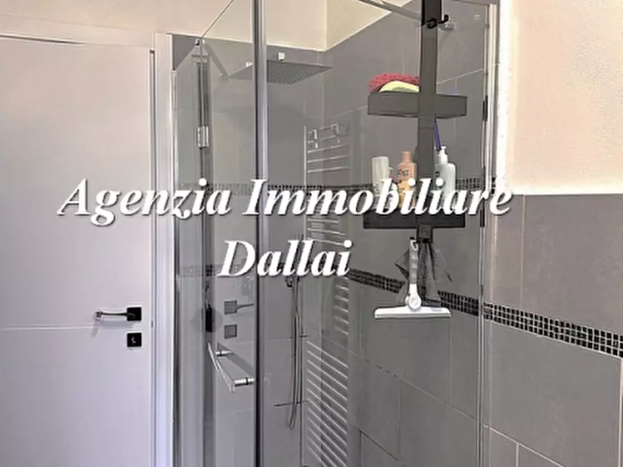 Immagine 12 di Appartamento in vendita  a Scarperia E San Piero