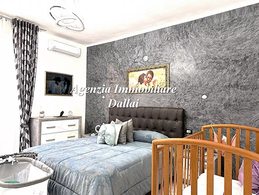 Immagine 7 di Appartamento in vendita  a Scarperia E San Piero