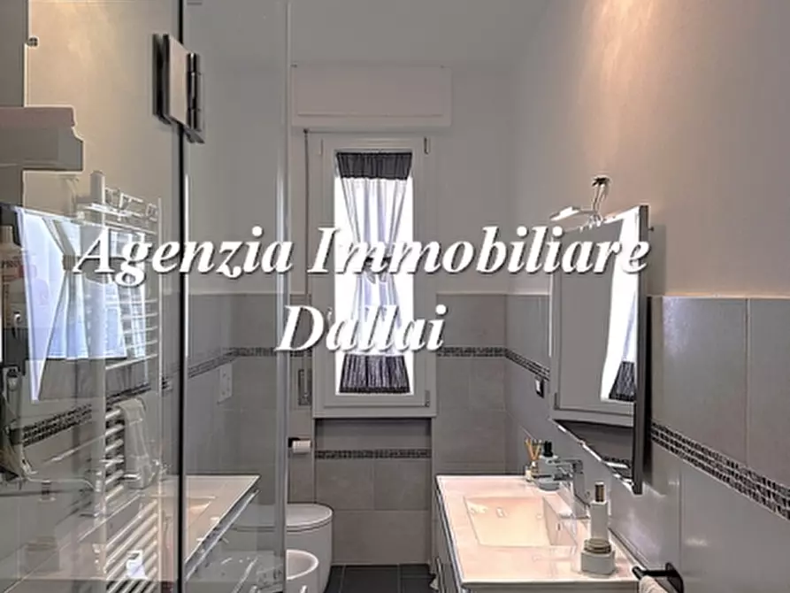 Immagine 10 di Appartamento in vendita  a Scarperia E San Piero