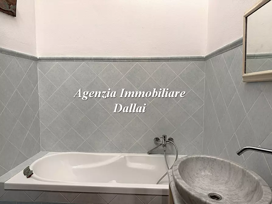 Immagine 24 di Terratetto in vendita  in Via a Borgo San Lorenzo
