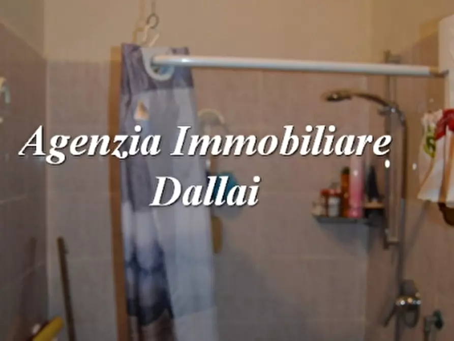 Immagine 15 di Monolocale in vendita  a Scarperia E San Piero