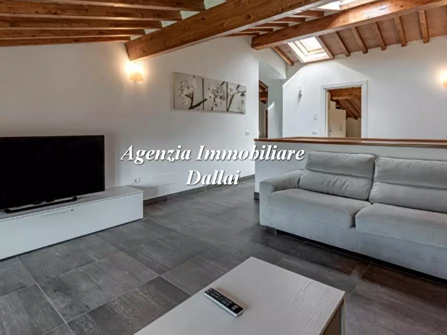 Immagine 12 di Villa in vendita  in Via Traversi a Borgo San Lorenzo