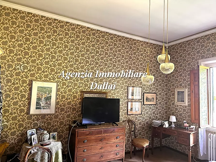 Immagine 24 di Villa in vendita  a Scarperia E San Piero