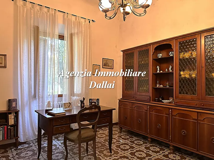 Immagine 35 di Villa in vendita  a Scarperia E San Piero
