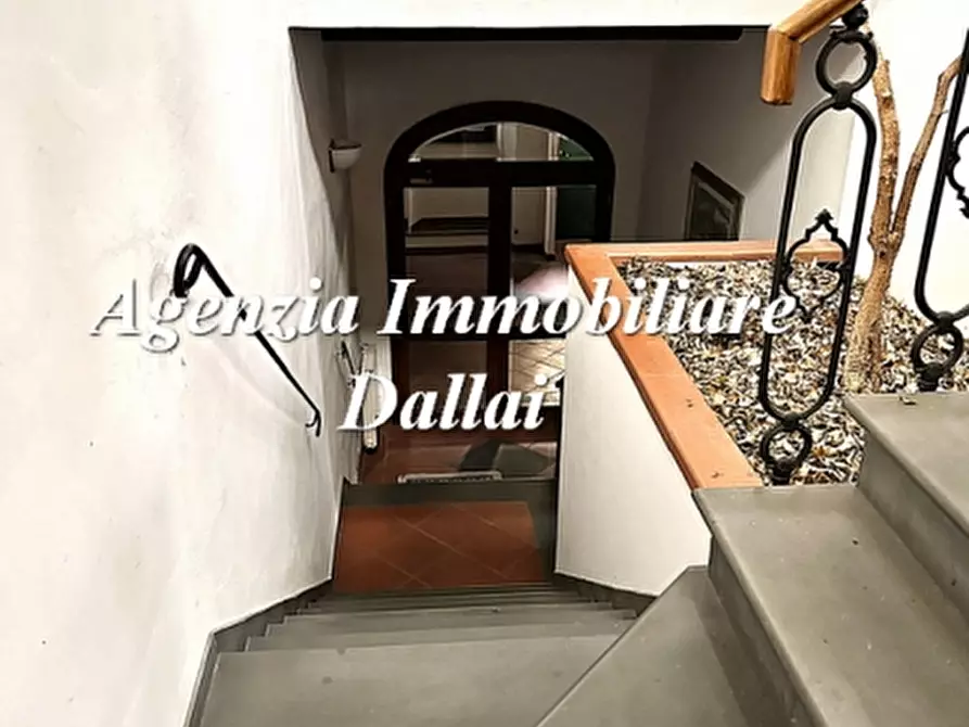 Immagine 4 di Ufficio in vendita  a Scarperia E San Piero