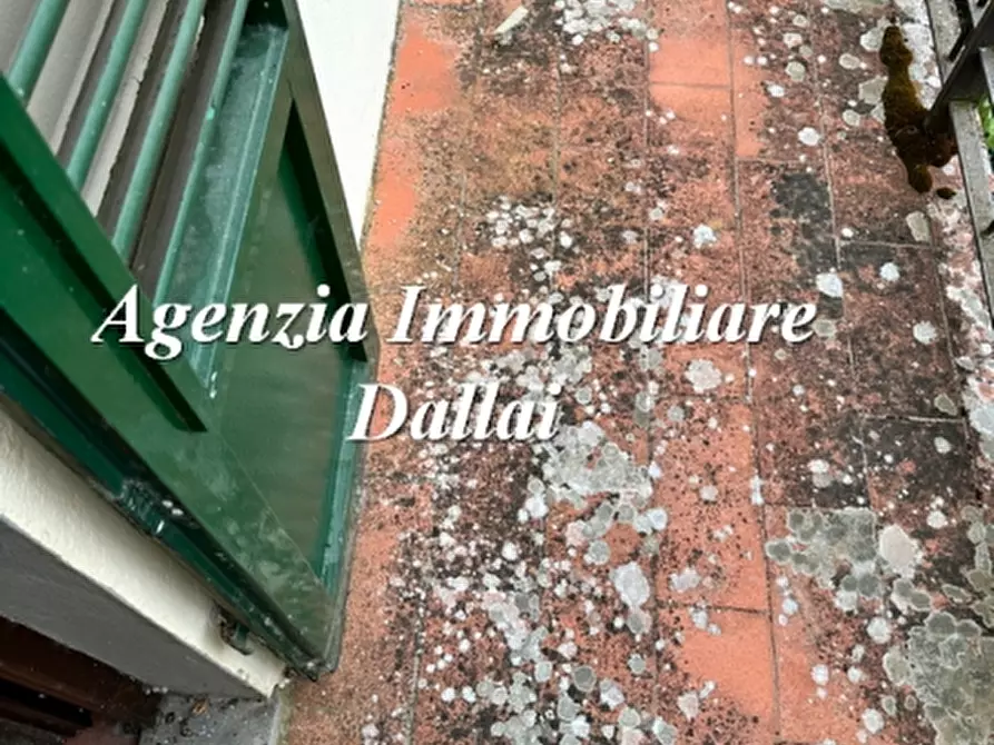 Immagine 12 di Ufficio in vendita  a Scarperia E San Piero