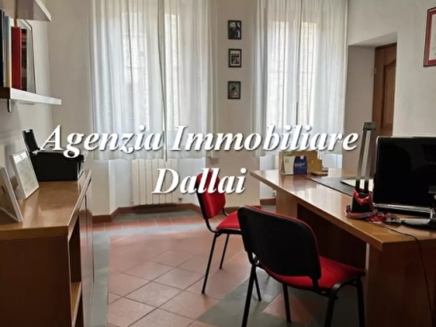 Immagine 20 di Ufficio in vendita  a Scarperia E San Piero