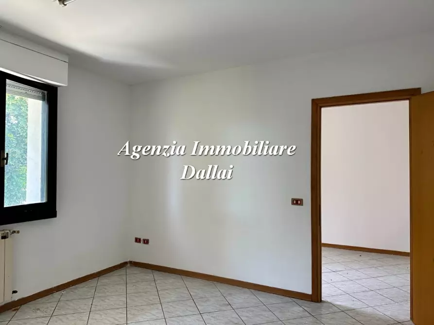 Immagine 19 di Appartamento in vendita  in Viale Kennedy a Scarperia E San Piero