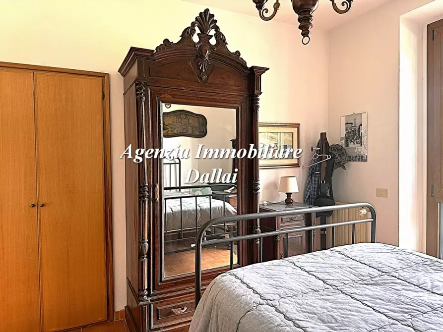 Immagine 23 di Villa in vendita  a Scarperia E San Piero